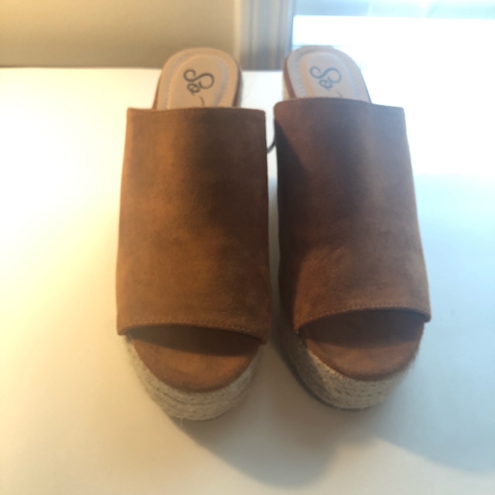 Forever 21 Brown Suede Espadrille Slide Mules